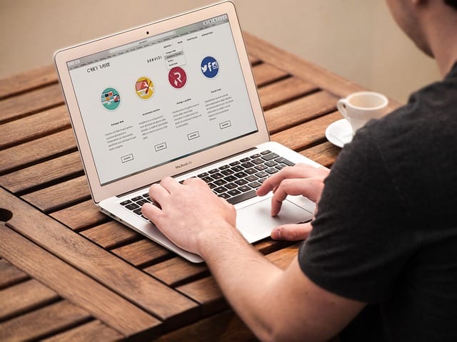 Webseite finden